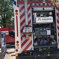 2022-06-13_kemnath_bgm-hogl-str_wasserstau_ff-kem_1.jpg